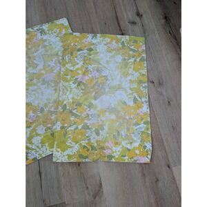 (2) Vtg Martex Pillowcases Yellow & Pink Flowers
